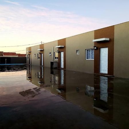 Condominio Sophia Silva Olímpia エクステリア 写真