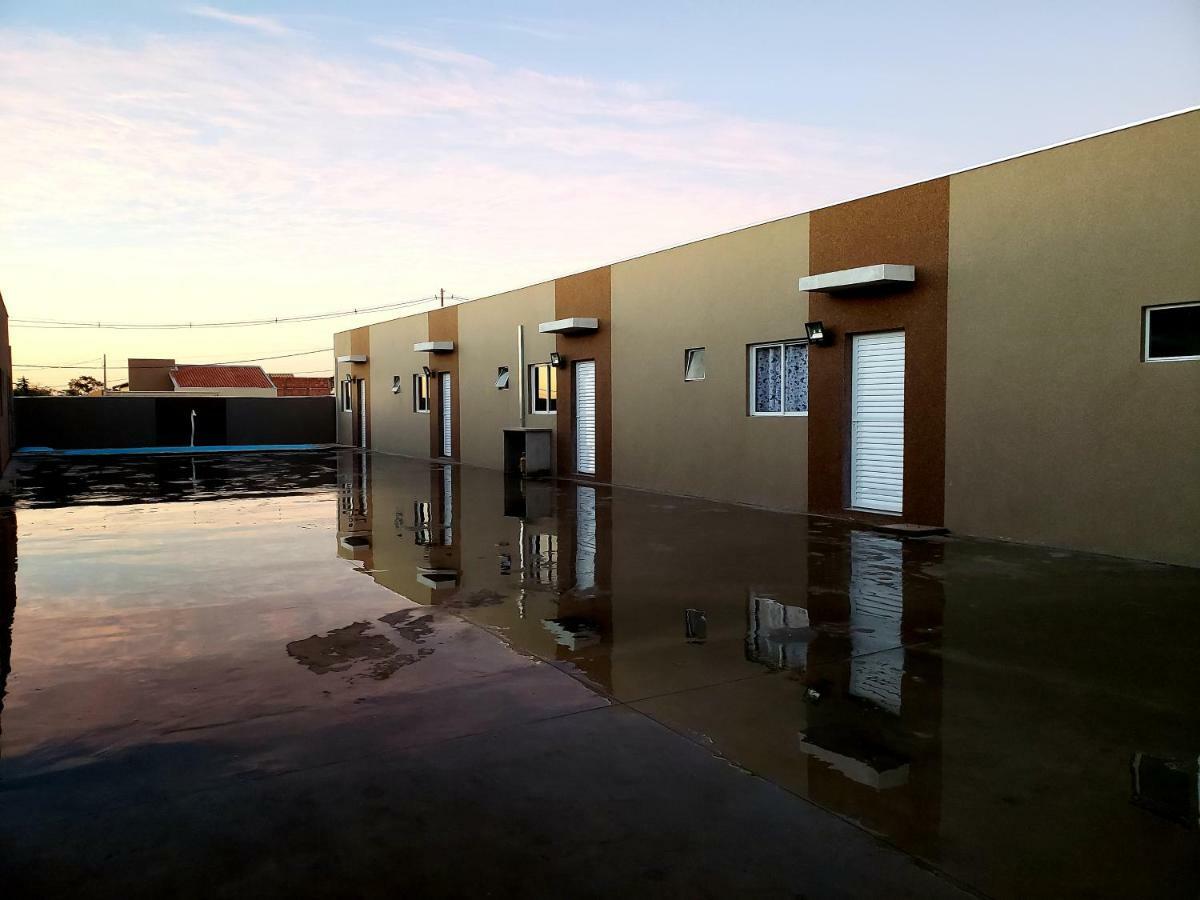 Condominio Sophia Silva Olímpia エクステリア 写真